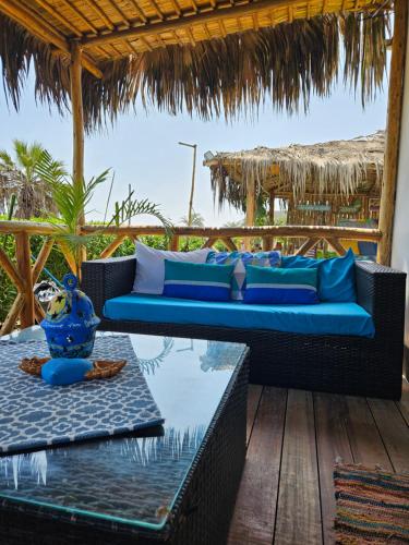 Χώρος καθιστικού στο Suite 2 Personas Beach Rooms