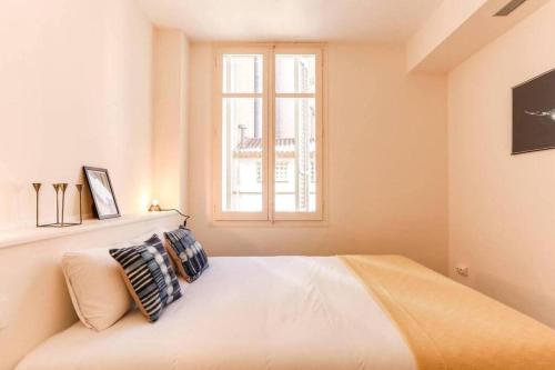 Stylish 2 Bdr In Trendy Gracia