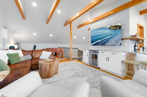Nhà bếp/bếp nhỏ tại Homestead Villa - Hottub & Sauna Retreat