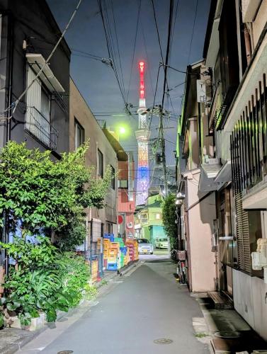 Skytree 1 Stop , 5-min Walk , 8 Guests , Fast WiFi