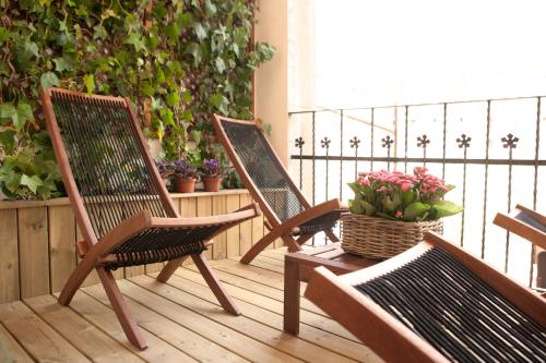 Casanova Charm 4BDR Apartment