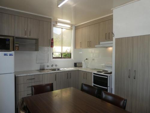 Una cocina o cocineta en Kiewa View