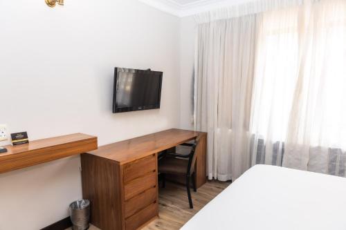 TV o dispositivi per l'intrattenimento presso Premier Splendid Inn Pinetown