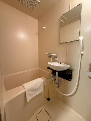 NEST BASE Ikebukuro 301