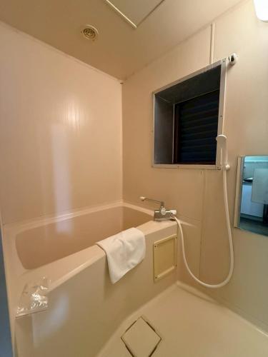 NEST BASE Ikebukuro 302