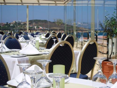 En restaurant eller et spisested på Sea View Resorts & Spa