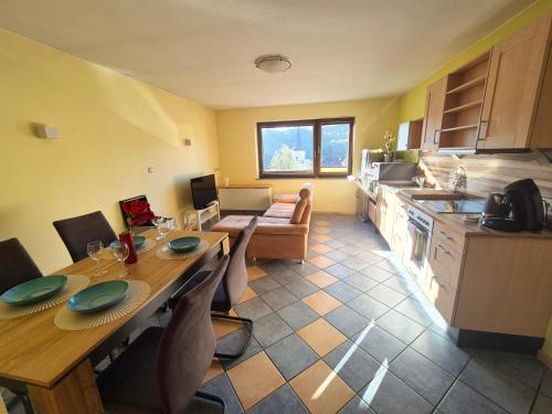 Kuchyň nebo kuchyňský kout v ubytování Gästehaus Ritz