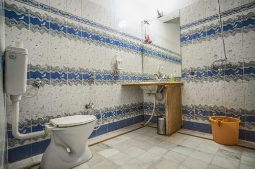 Ein Badezimmer in der Unterkunft Hotel Rajmandir