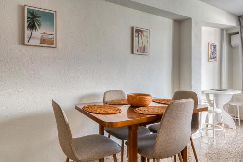 Χώρος καθιστικού στο Apartamento de playa en Cullera