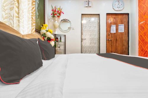 Gallery image of Super Hotel O Vardhan Executive in Pune