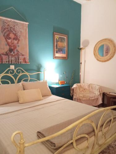 The Happy Town House , 300m from the metro station