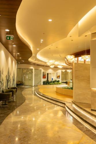 Galería fotográfica de 0484 Aero Lounge-Terminal 2 Cochin Airport Hotel en Nedumbassery