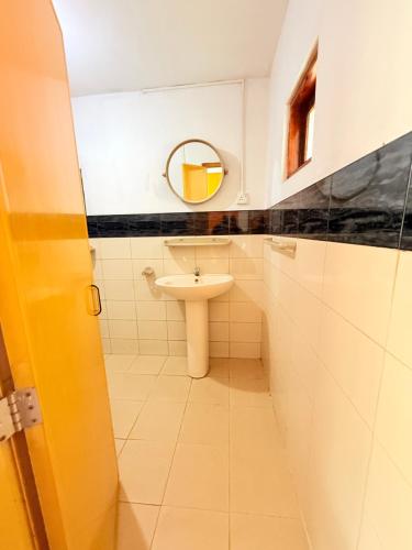 Koupelna v ubytování Ella Up City