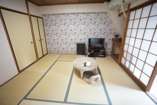 Apartment House Floor Assemble 601