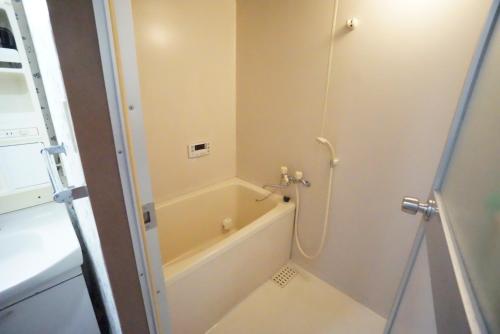 Apartment House Floor Assemble 601