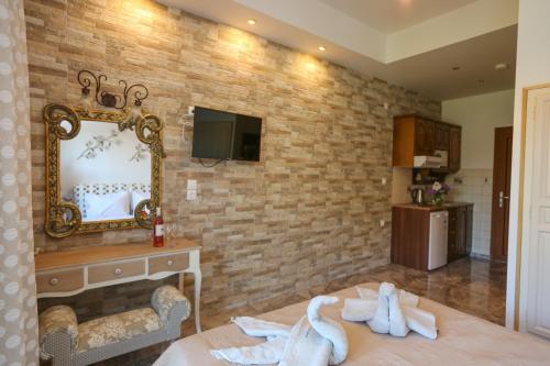 Gallery image of Skiathos Argento in Kolios