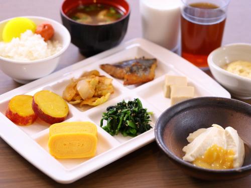 Jídlo v hotelu nebo okolí