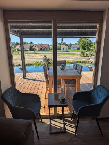 Un balcón o terraza en Štuhecova domačija
