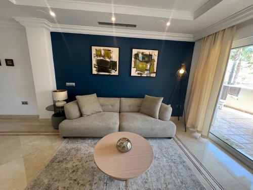 Luxury 2 bedroom apartment, close to the sea and the golf course, Aloha Hills Club Property