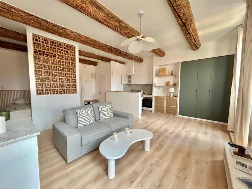 Le Grand Studio cosy du Vieux-Port - Bail mobilité accepté - Plein centre ville