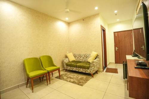 Gallery image of PASSIONS HOTEL EDATHUA - Alappuzha in Jāmb
