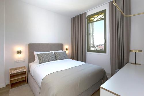 The Diagonal Suites Atic by Sweett