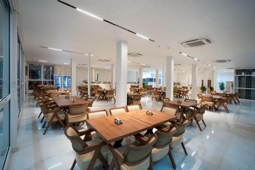 Restaurant o un lloc per menjar a Teba Karbala Hotel