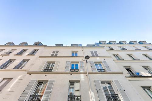 Appartement de charme au coeur des Batignolles
