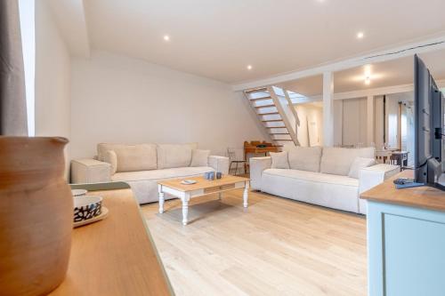 Beautiful apartment 2 bedrooms in the center