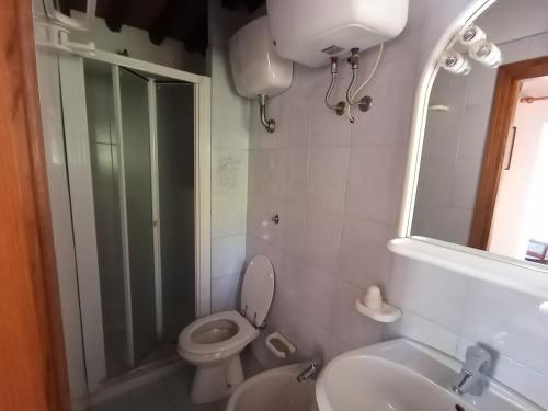 Koupelna v ubytování Ester Home Procchio Mare E Sole