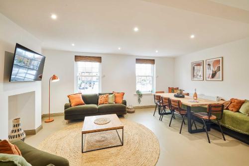 Ruang duduk di Host & Stay - The Warren