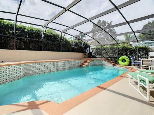 Themed villa w pool, hot tub & arcade near parks photo 18