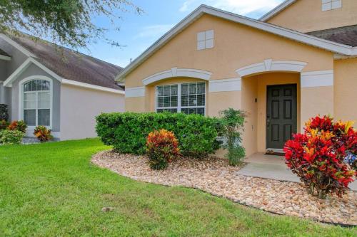 Themed villa w pool, hot tub & arcade near parks photo 57