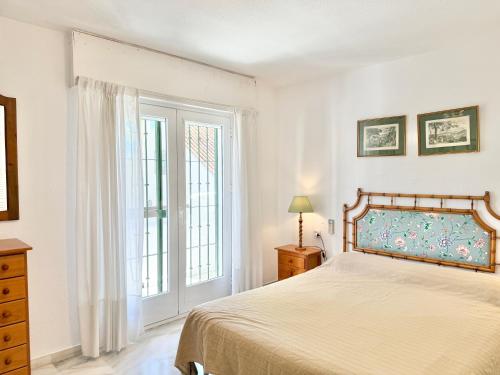 El Capricho Townhouse With Swimming Pool - EaW Homes