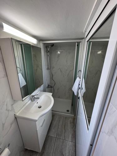 Уютные Апартаменты с Балконом