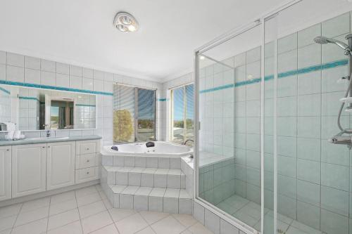 Ένα μπάνιο στο Yakkan Lodge