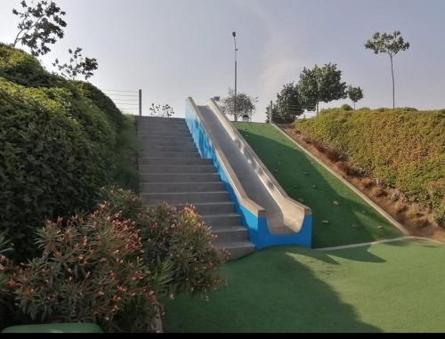 Piscina di Alojate en Mala casa del valle o nelle vicinanze