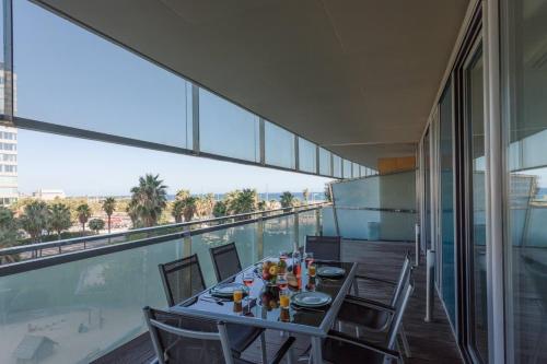 Unique Rentals-Seafront Luxe Suites