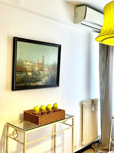 LUXURY APARTMENT between ANTIBS and CROISETTE