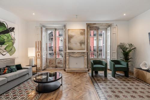 Queens Plaza Mayor IV - Alquiler Corta Duración