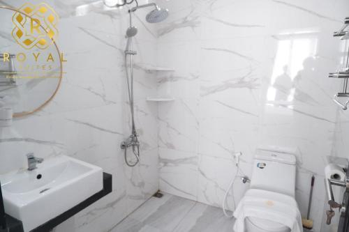Un baño de Royal Suites Home Villa 3BR with Private Pool - RHV4