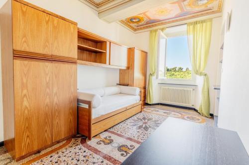 Ένα ή περισσότερα κρεβάτια σε δωμάτιο στο 4 beds-sea view with private garage