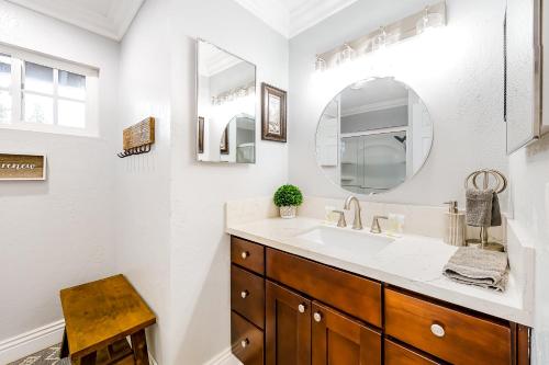 a bathroom with a sink and a mirror at Brewer Escape #609 in Sugarloaf