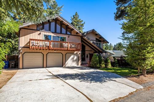 Fotografie z fotogalerie ubytování Mt Doble Dream Home #504 v destinaci Big Bear City