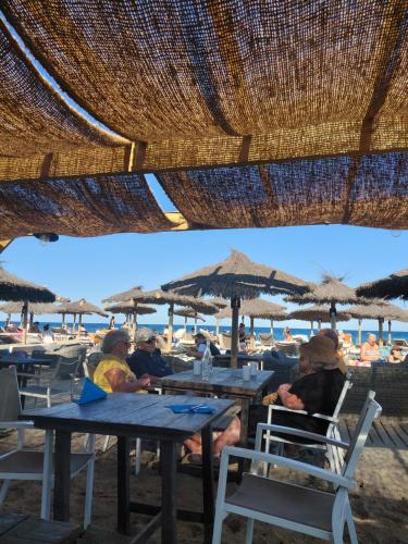 Maisonnette près de la plage et tout commerce