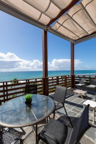 Gallery image of Beachfront Bbq Infinitypool&jacuzzi Aqualoft in Juan Dolio