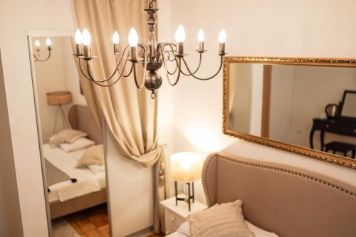 Ένα μπάνιο στο della apartments