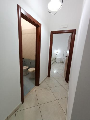 Ένα μπάνιο στο Apt Milelli