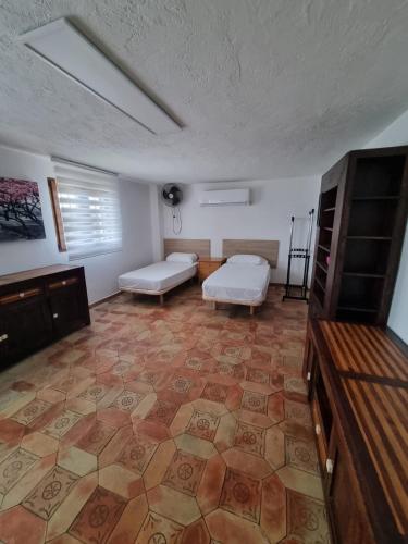 Cama o camas de una habitación en Calpe chalet privado 7 min de la playa piscina wifi parking aire barbacoa grupos