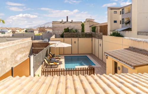 Piscina en o cerca de Stunning Home In Fuente Vaqueros